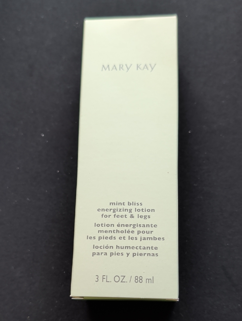 Mary Kay Mint Bliss Energizing Lotion - Mint Green